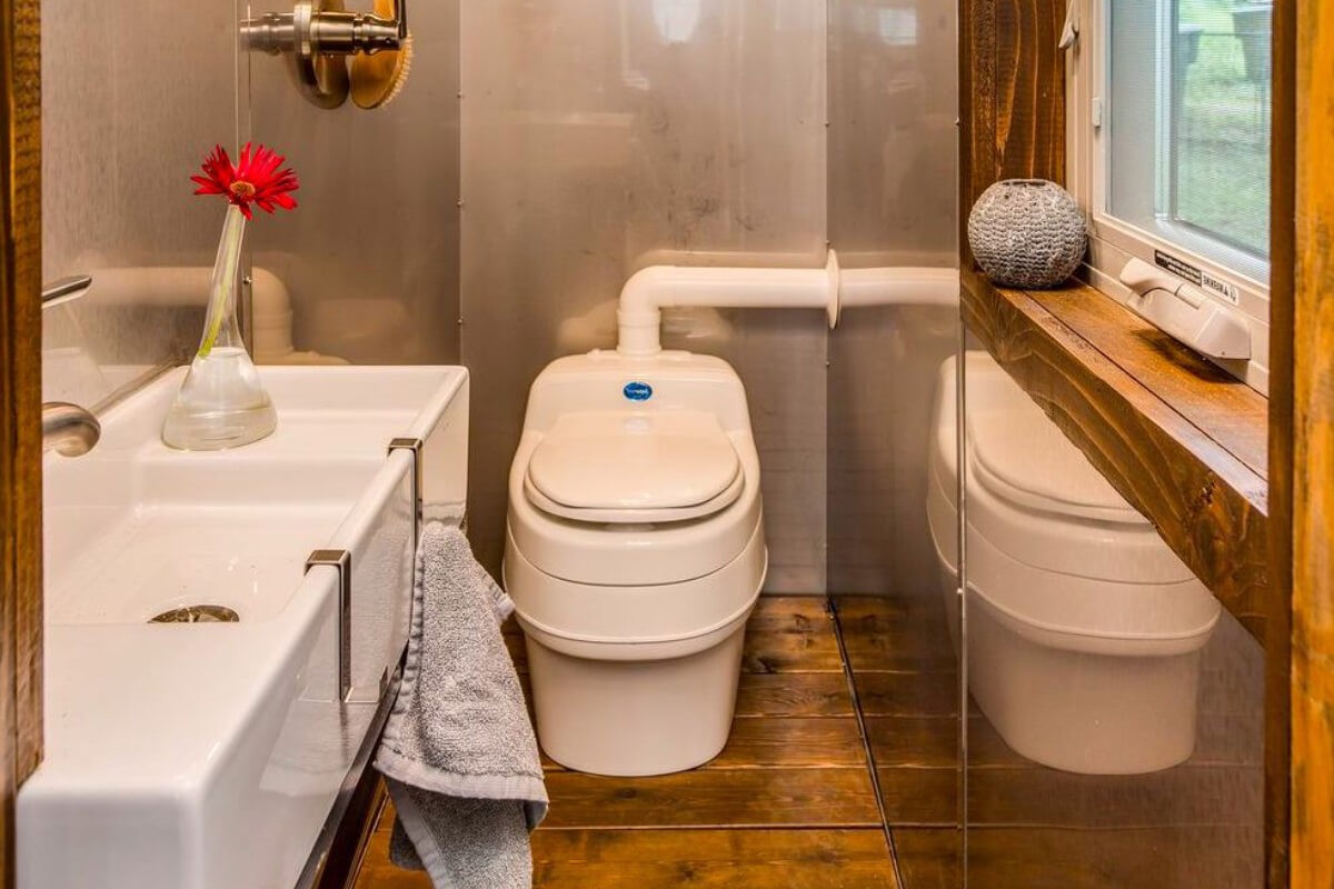 Do Tiny Homes Have Bathrooms?